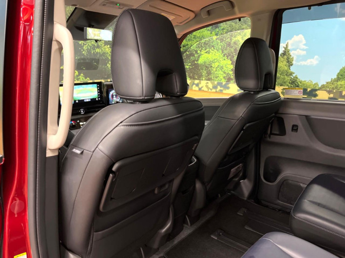 2023 Nissan Serena 6AA-GFC28 (UW-69f95e210f215)[8]