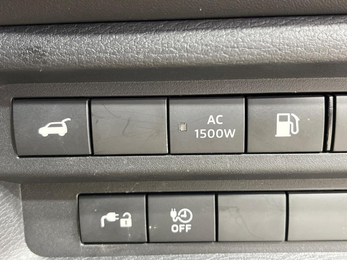 2023 Mitsubishi OUTLANDER PHEV 5LA-GN0W (UW-69f95e248cc3d)[28]