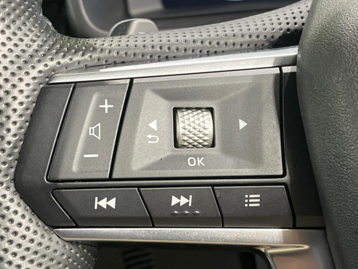 2023 Mitsubishi OUTLANDER PHEV 5LA-GN0W (UW-69f95e248cc3d)[19]