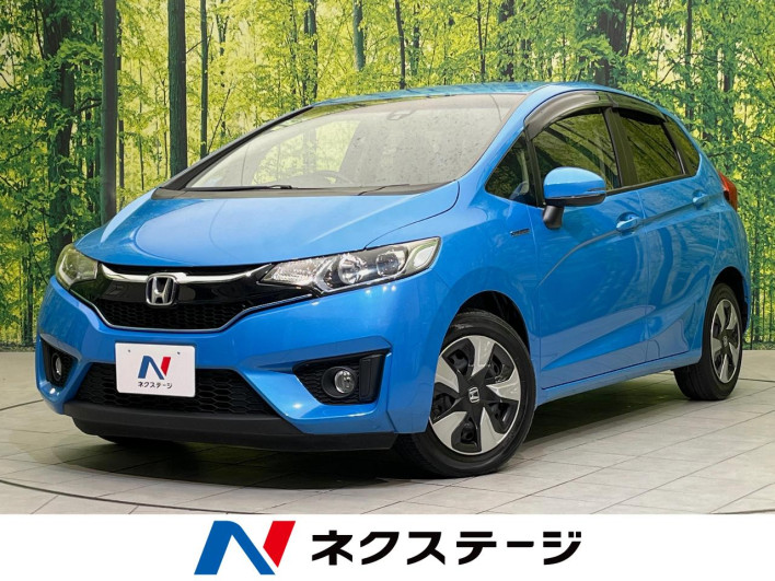 2015 Honda Fit Hybrid DAA-GP5 (UW-69f95e24ad575)[3]