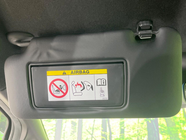2014 Honda Fit Hybrid DAA-GP5 (UW-69f95e250a6b2)[26]
