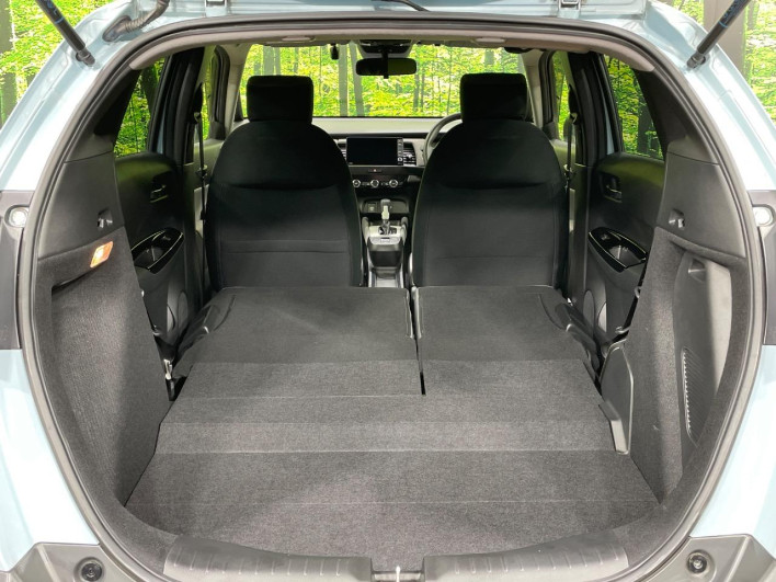 2020 Honda Fit 6AA-GR6 (UW-69f95e27bdfa2)[25]