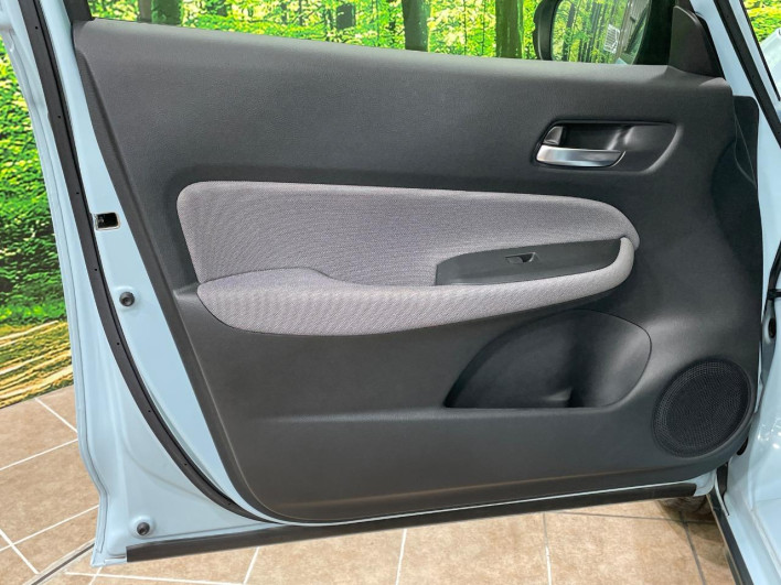 2020 Honda Fit 6AA-GR6 (UW-69f95e27bdfa2)[27]