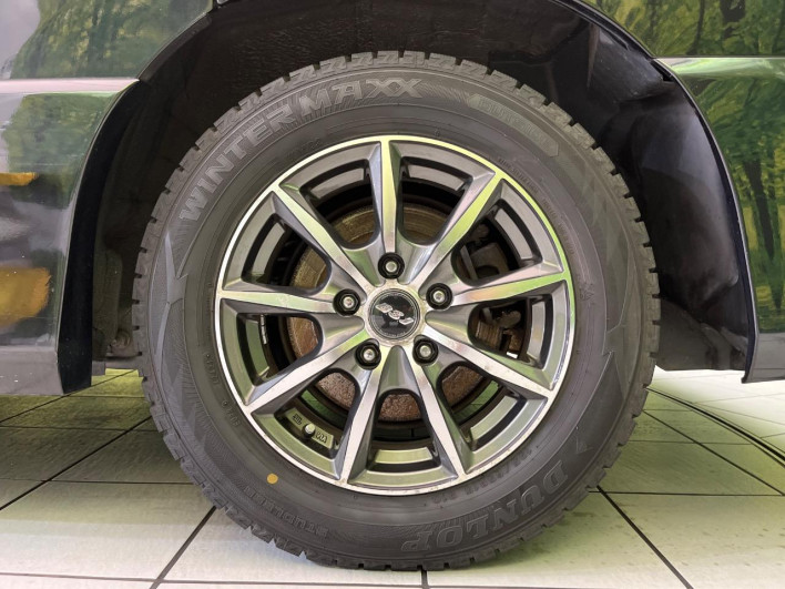 2016 Nissan Serena DAA-HC26 (UW-69f95e2f89d26)[23]