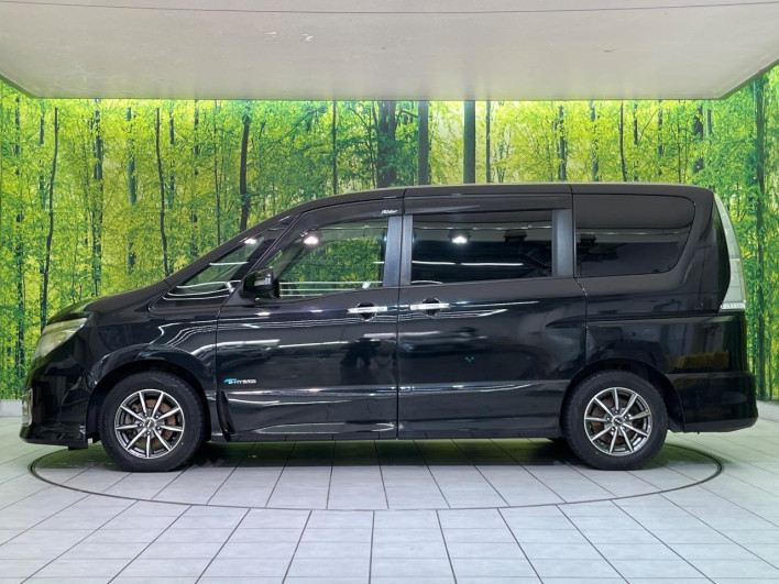 2016 Nissan Serena DAA-HC26 (UW-69f95e2f89d26)[12]