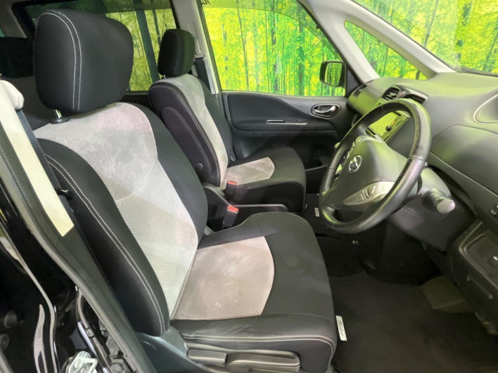 2016 Nissan Serena DAA-HC26 (UW-69f95e2f89d26)[25]