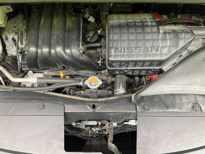 2016 Nissan Serena DAA-HC26 (UW-69f95e2f89d26)[4]
