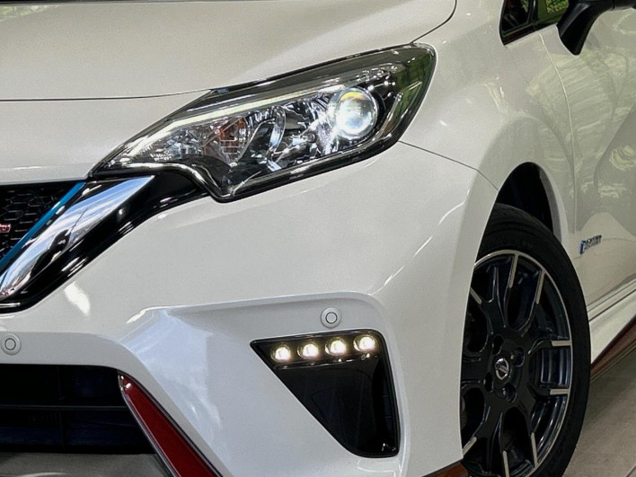 2020 Nissan Note DAA-HE12 (UW-69f95e322bd0e)[5]