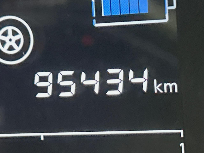 2020 Nissan Note DAA-HE12 (UW-69f95e322bd0e)[2]
