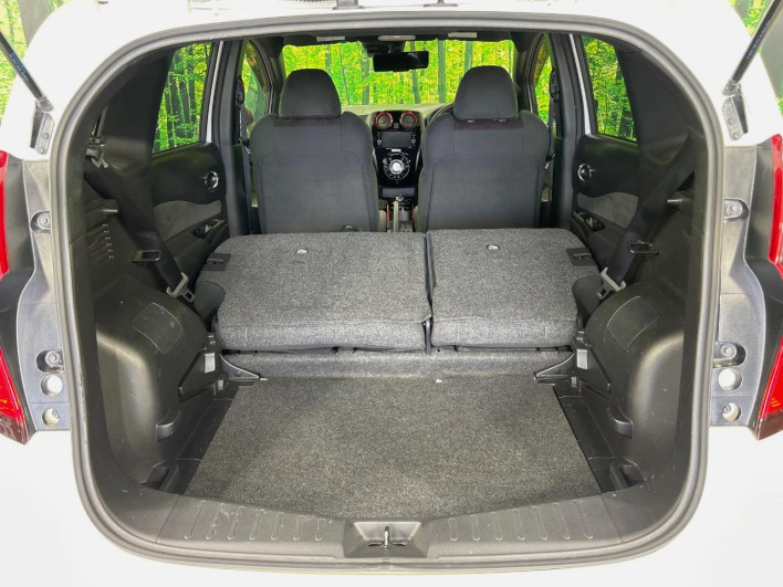 2020 Nissan Note DAA-HE12 (UW-69f95e322bd0e)[22]