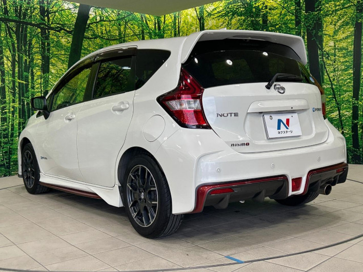 2020 Nissan Note DAA-HE12 (UW-69f95e322bd0e)[17]