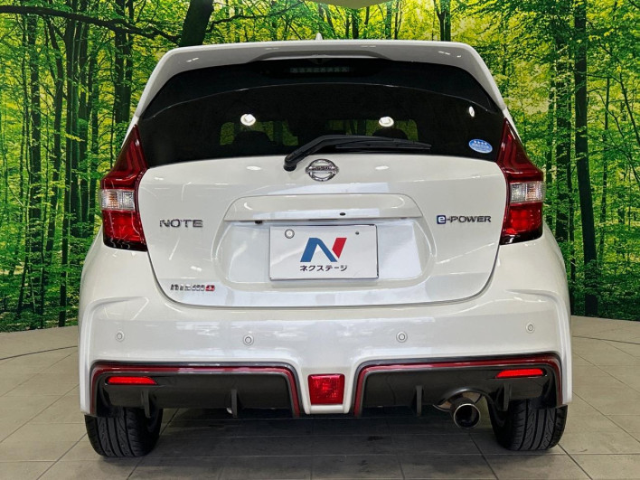 2020 Nissan Note DAA-HE12 (UW-69f95e322bd0e)[18]
