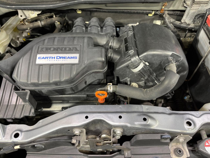 2012 Honda N-BOX CUSTOM DBA-JF1 (UW-69f95e3f2d9d1)[4]