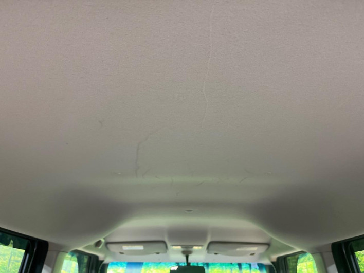 2012 Honda N-BOX CUSTOM DBA-JF1 (UW-69f95e3f2d9d1)[28]