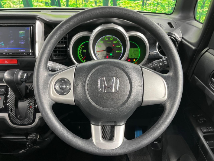 2013 Honda N-BOX DBA-JF1 (UW-69f95e3fa65fb)[23]
