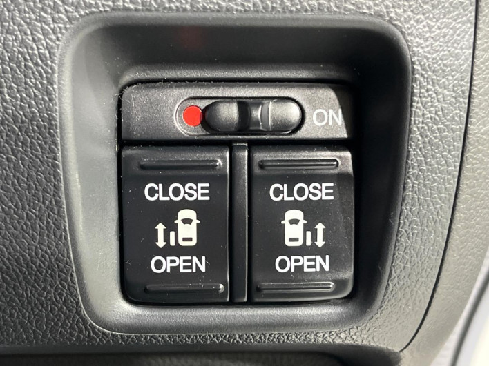 2013 Honda N-BOX DBA-JF1 (UW-69f95e3fa65fb)[6]