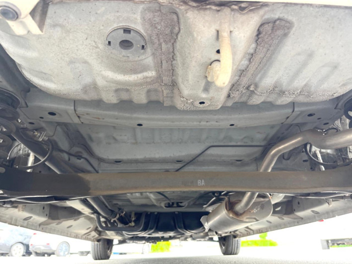 2015 Honda N-BOX DBA-JF1 (UW-69f95e41a17b9)[20]