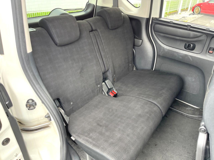 2015 Honda N-BOX DBA-JF1 (UW-69f95e41a17b9)[22]