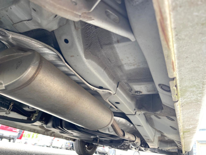 2015 Honda N-BOX DBA-JF1 (UW-69f95e41a17b9)[21]