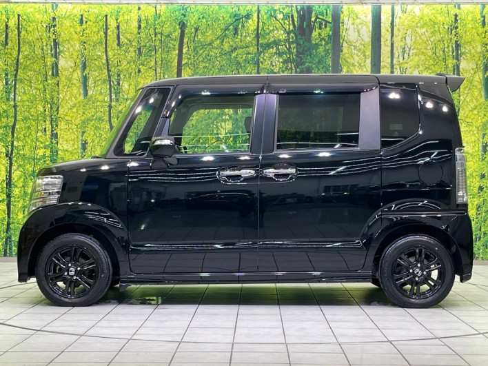 2017 Honda N-BOX CUSTOM DBA-JF1 (UW-69f95e421680b)[6]