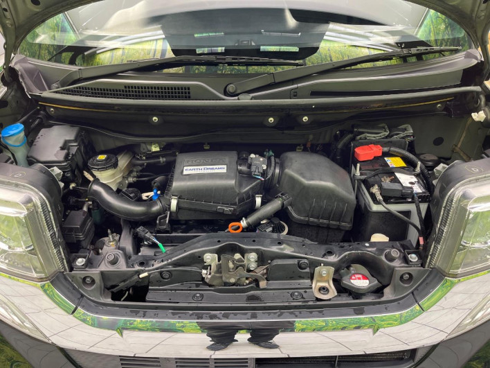 2017 Honda N-BOX CUSTOM DBA-JF1 (UW-69f95e421680b)[4]