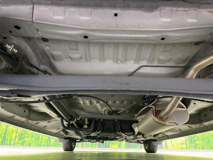 2017 Honda N-BOX CUSTOM DBA-JF1 (UW-69f95e421680b)[26]