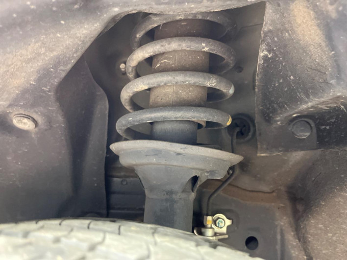 2016 Honda N-BOX DBA-JF1 (UW-69f95e444b57d)[19]