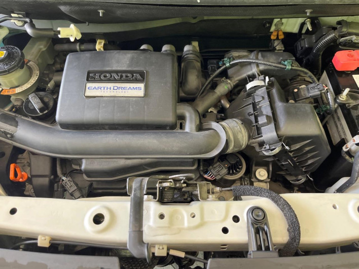 2017 Honda N-BOX DBA-JF3 (UW-69f95e44a80a6)[27]