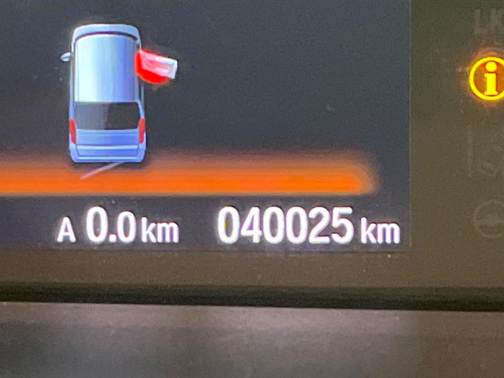 2017 Honda N-BOX DBA-JF3 (UW-69f95e44a80a6)[2]