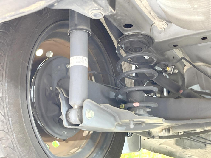 2018 Honda N-BOX DBA-JF3 (UW-69f95e4554fbb)[21]
