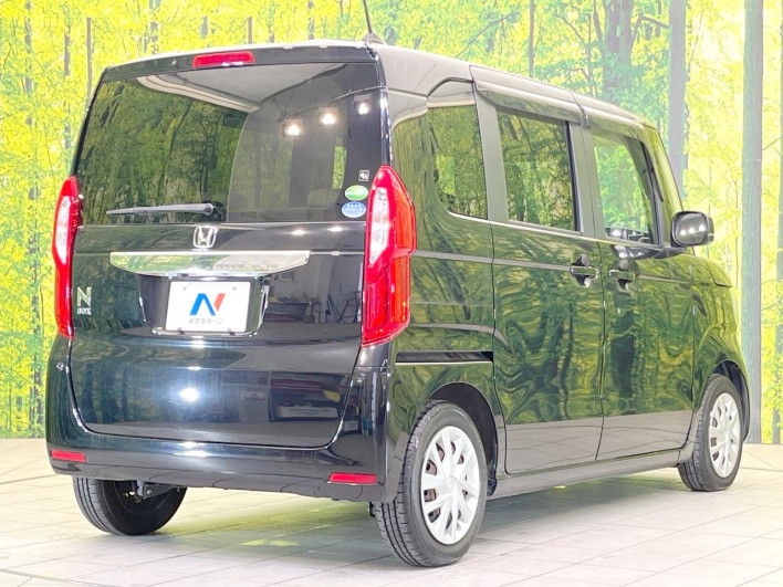 2018 Honda N-BOX DBA-JF3 (UW-69f95e4554fbb)[9]