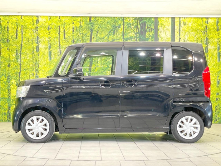 2018 Honda N-BOX DBA-JF3 (UW-69f95e4554fbb)[12]