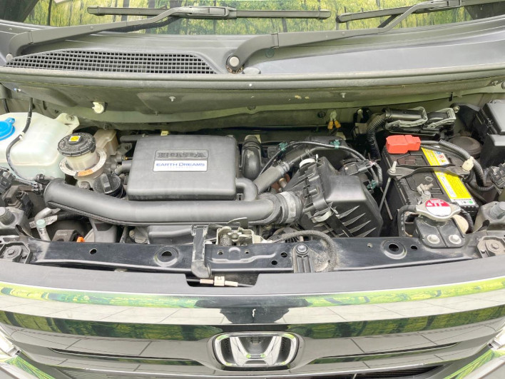 2018 Honda N-BOX DBA-JF3 (UW-69f95e4554fbb)[4]