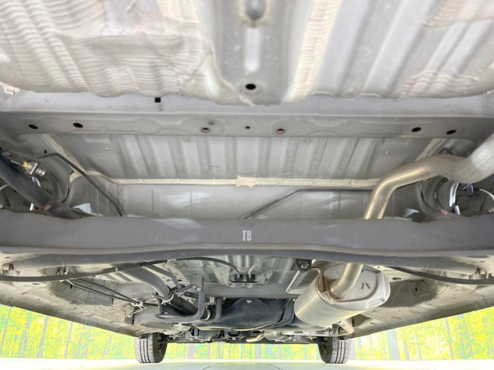 2018 Honda N-BOX DBA-JF3 (UW-69f95e4554fbb)[20]