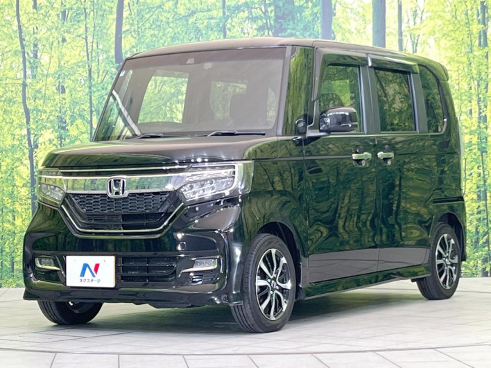 2018 Honda N-BOX CUSTOM DBA-JF3 (UW-69f95e4680f78)[4]