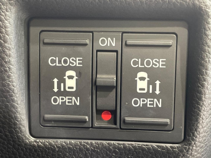 2019 Honda N-BOX CUSTOM 6BA-JF3 (UW-69f95e4768917)[14]