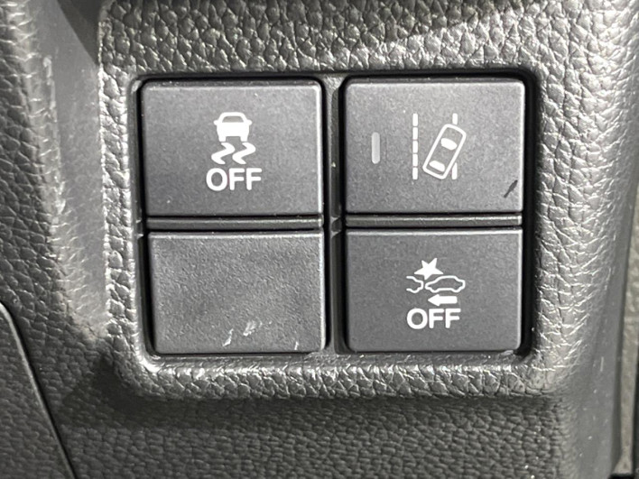 2019 Honda N-BOX CUSTOM DBA-JF3 (UW-69f95e482de80)[14]