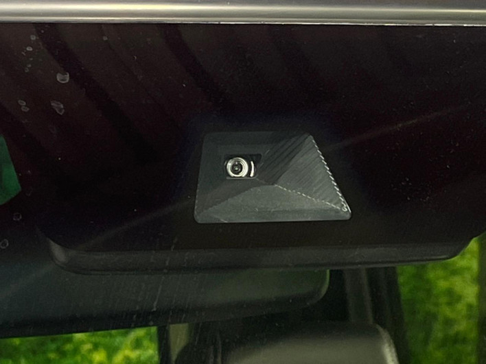 2019 Honda N-BOX CUSTOM DBA-JF3 (UW-69f95e482de80)[6]