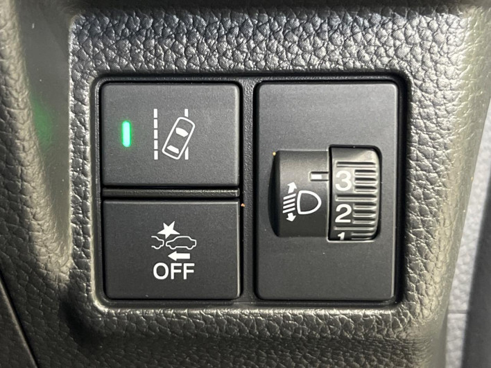 2021 Honda N-BOX CUSTOM 6BA-JF3 (UW-69f95e4952b50)[27]