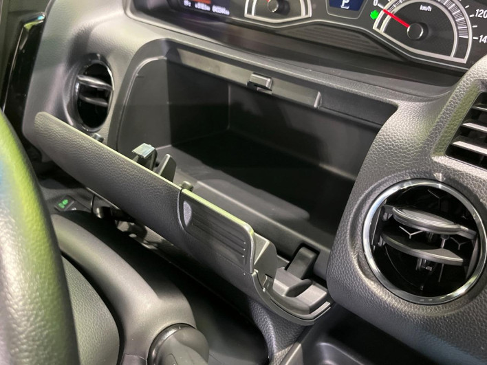 2021 Honda N-BOX CUSTOM 6BA-JF3 (UW-69f95e4952b50)[24]