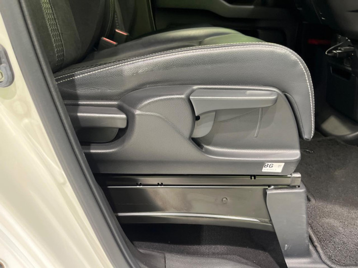 2021 Honda N-BOX CUSTOM 6BA-JF3 (UW-69f95e4952b50)[23]