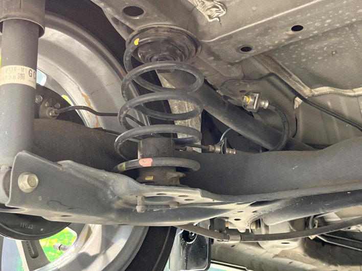 2021 Honda N-BOX CUSTOM 6BA-JF3 (UW-69f95e4ac2578)[17]