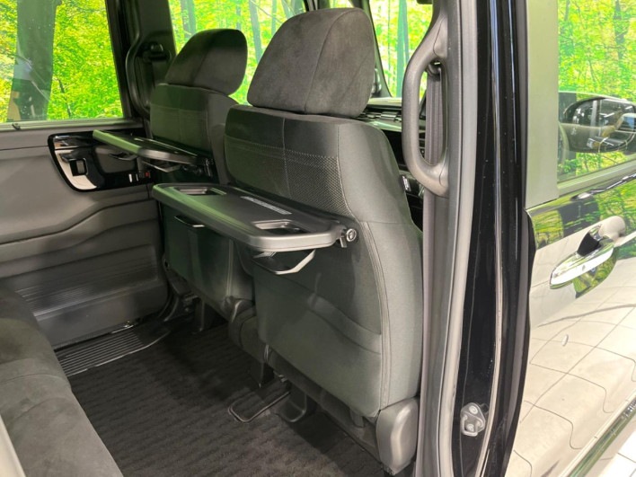 2021 Honda N-BOX CUSTOM 6BA-JF3 (UW-69f95e4ac2578)[27]