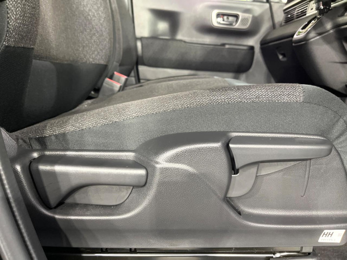 2024 Honda N-BOX CUSTOM 6BA-JF5 (UW-69f95e4e89d11)[23]