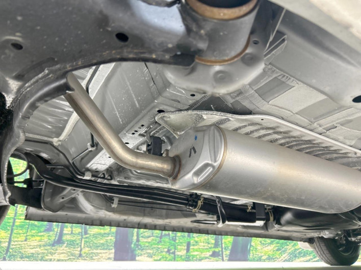 2025 Honda N-BOX 6BA-JF5 (UW-69f95e4fb47bf)[24]