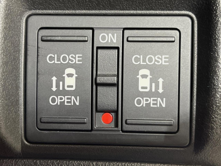 2024 Honda N-BOX CUSTOM 6BA-JF5 (UW-69f95e511d36c)[23]