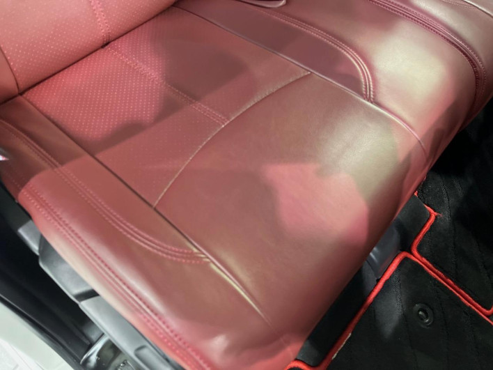 2024 Honda N-BOX CUSTOM 6BA-JF5 (UW-69f95e511d36c)[16]