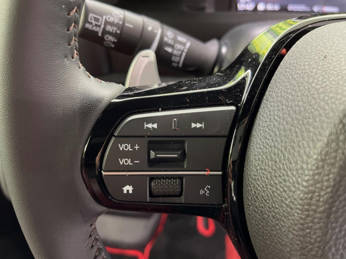 2024 Honda N-BOX CUSTOM 6BA-JF5 (UW-69f95e511d36c)[28]