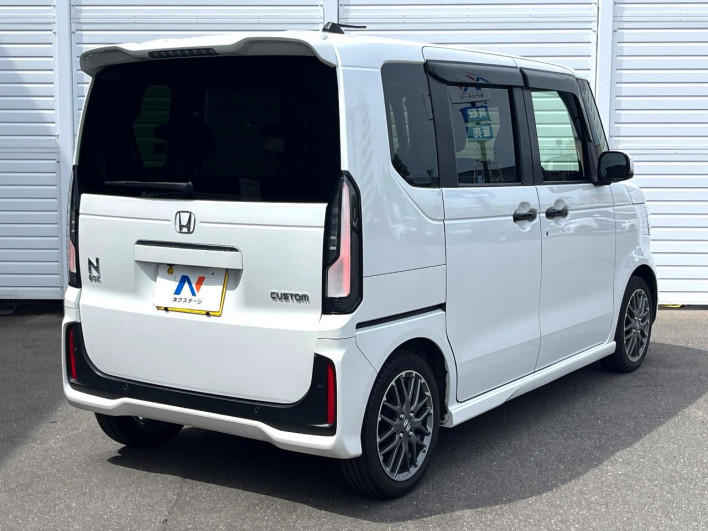 2024 Honda N-BOX CUSTOM 6BA-JF5 (UW-69f95e5136aa5)[25]