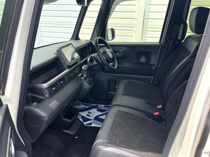 2024 Honda N-BOX CUSTOM 6BA-JF5 (UW-69f95e5136aa5)[21]